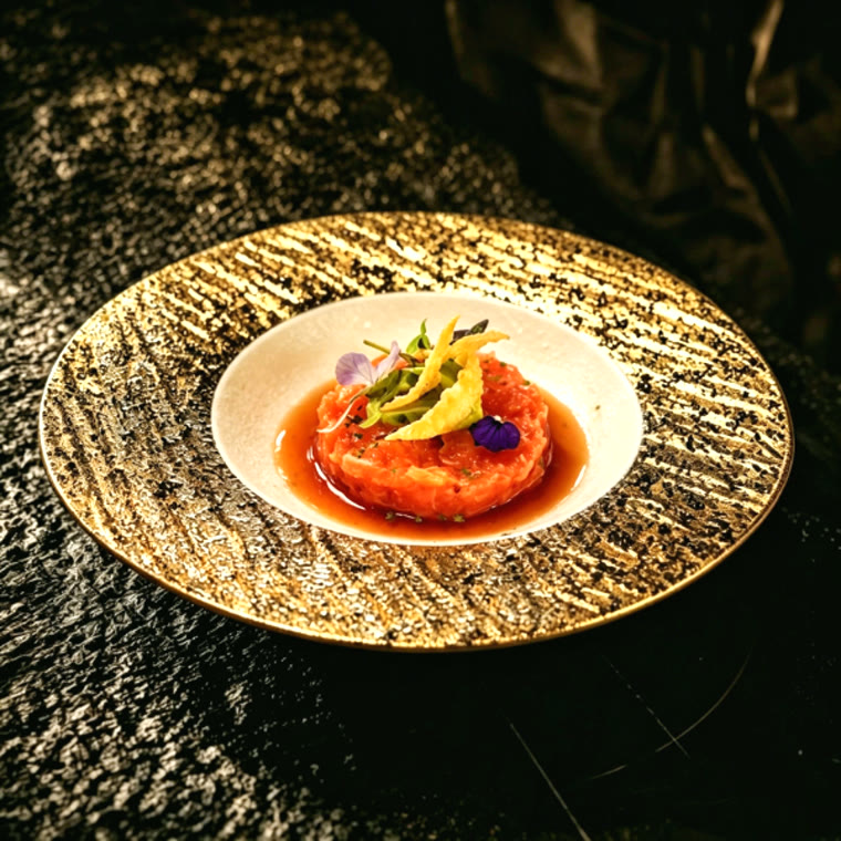 Tartare de saumon, ponzu, avocat