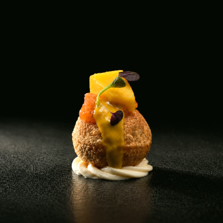 Croustillant, mangue et mayo épicée