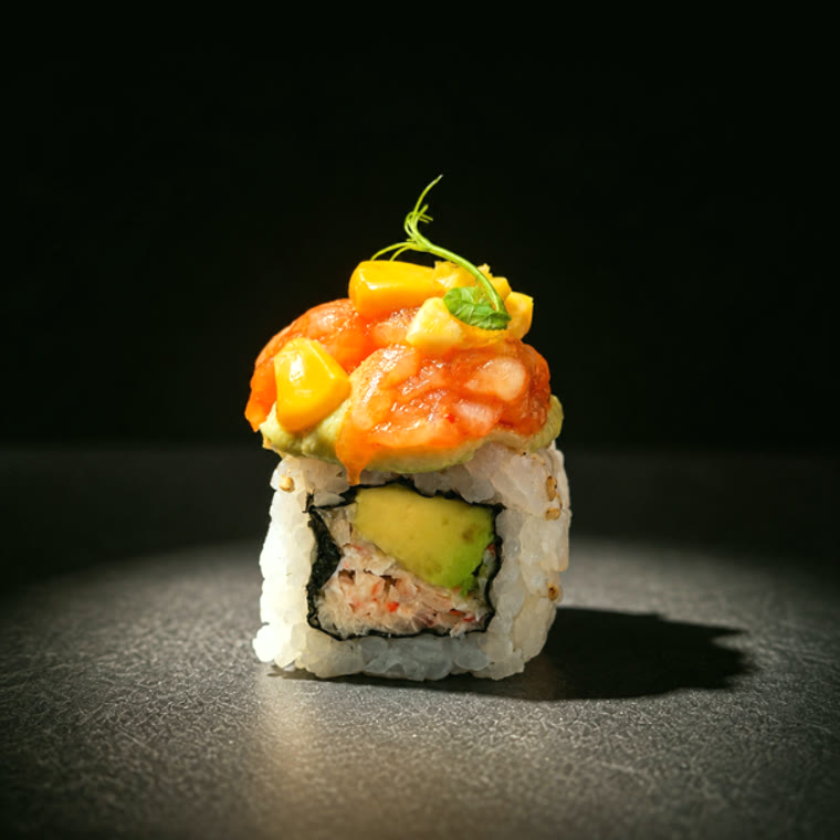 Maki avocat, saumon & maïs