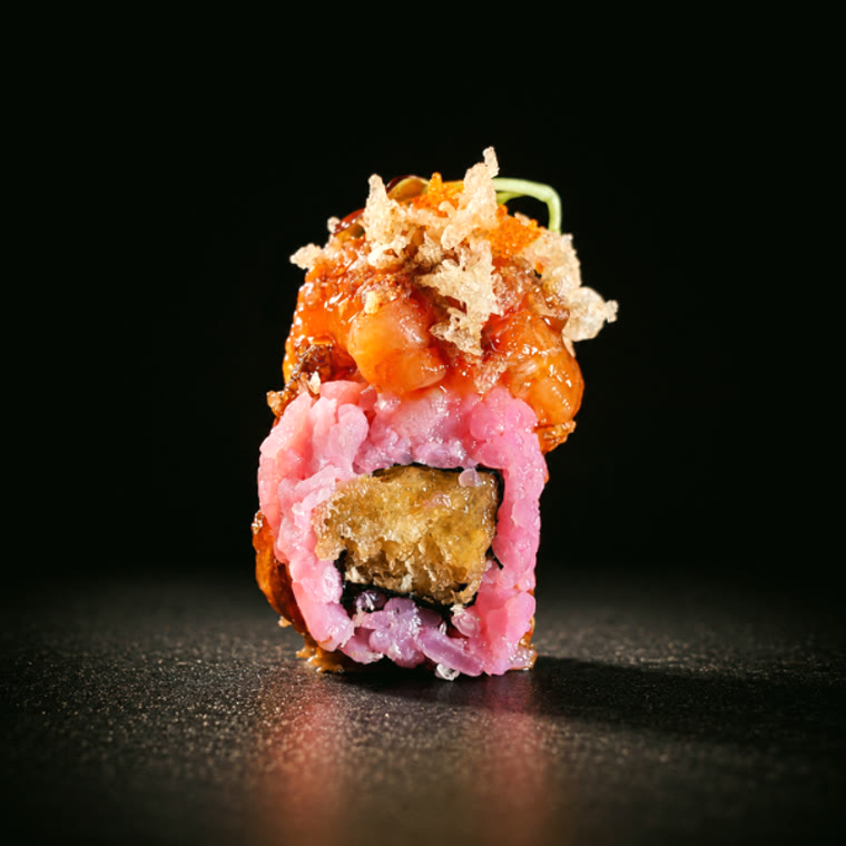Maki soja rose, tempura & saumon